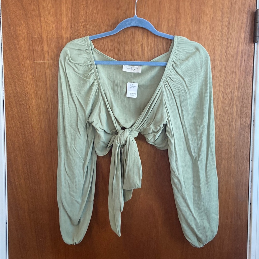 Audrey 3+1 Green Flowy Tie-Front Top
